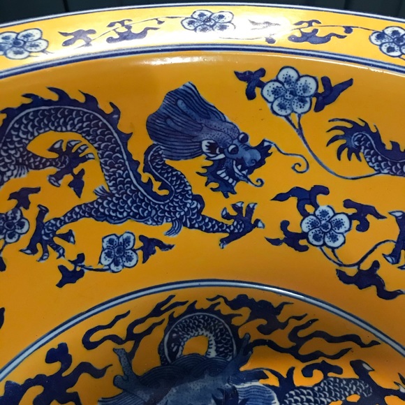 9-Dragon Vintage Bowl, Very Large - Picture 7 of 9